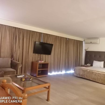 Charles Hotel เบรุต ภายนอก รูปภาพ