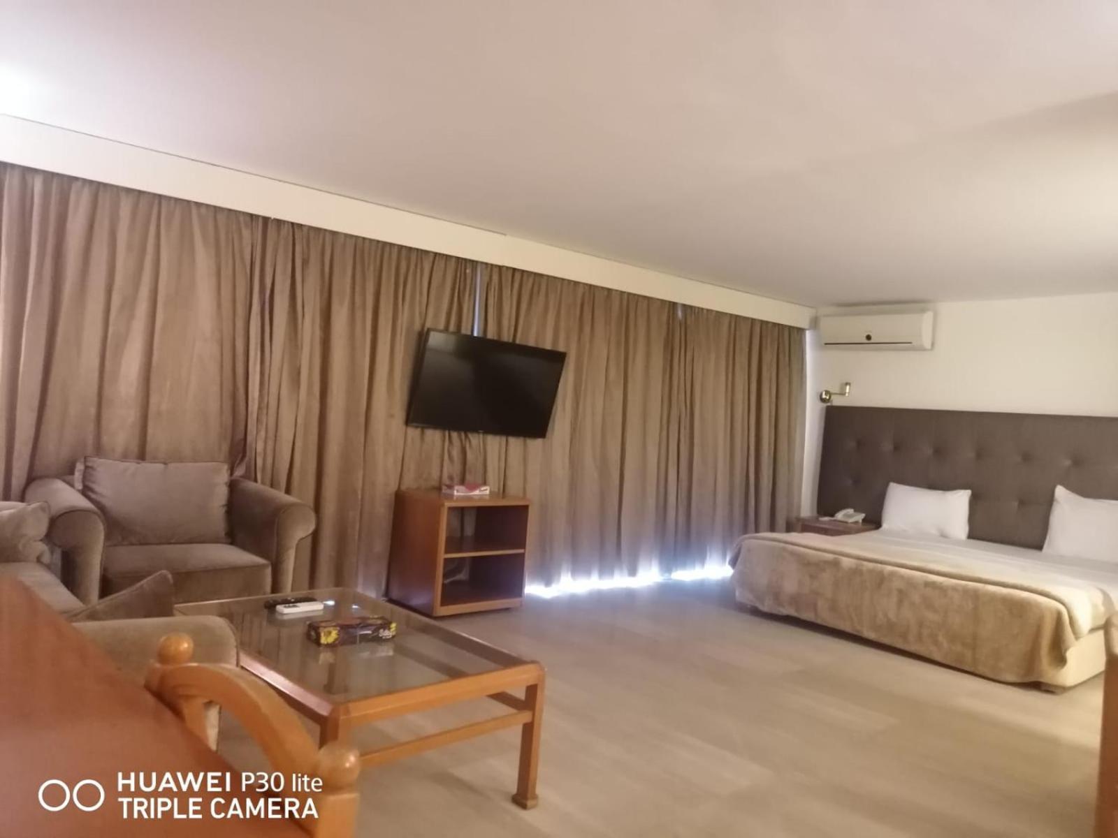 Charles Hotel เบรุต ภายนอก รูปภาพ