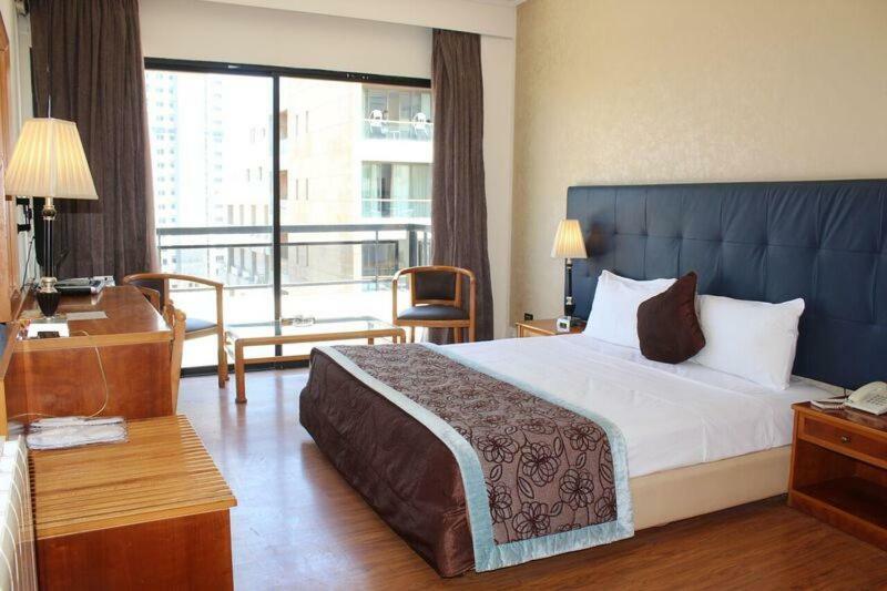 Charles Hotel เบรุต ภายนอก รูปภาพ